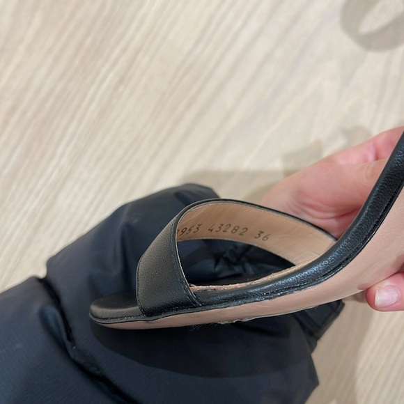 Gianvito Rossi Portofino 85 Leather Sandals - Picture 4 of 5